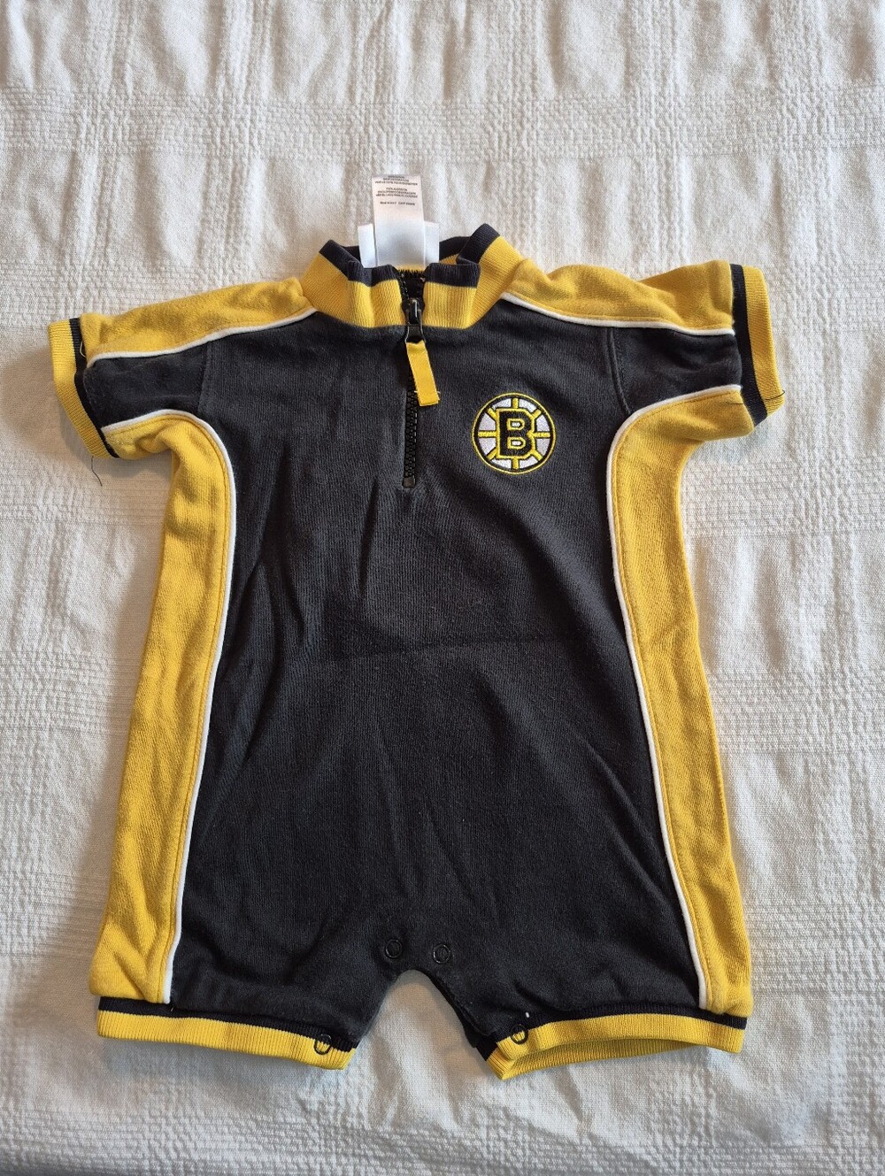 Boston Bruins boys 12 months shorty romper GUC